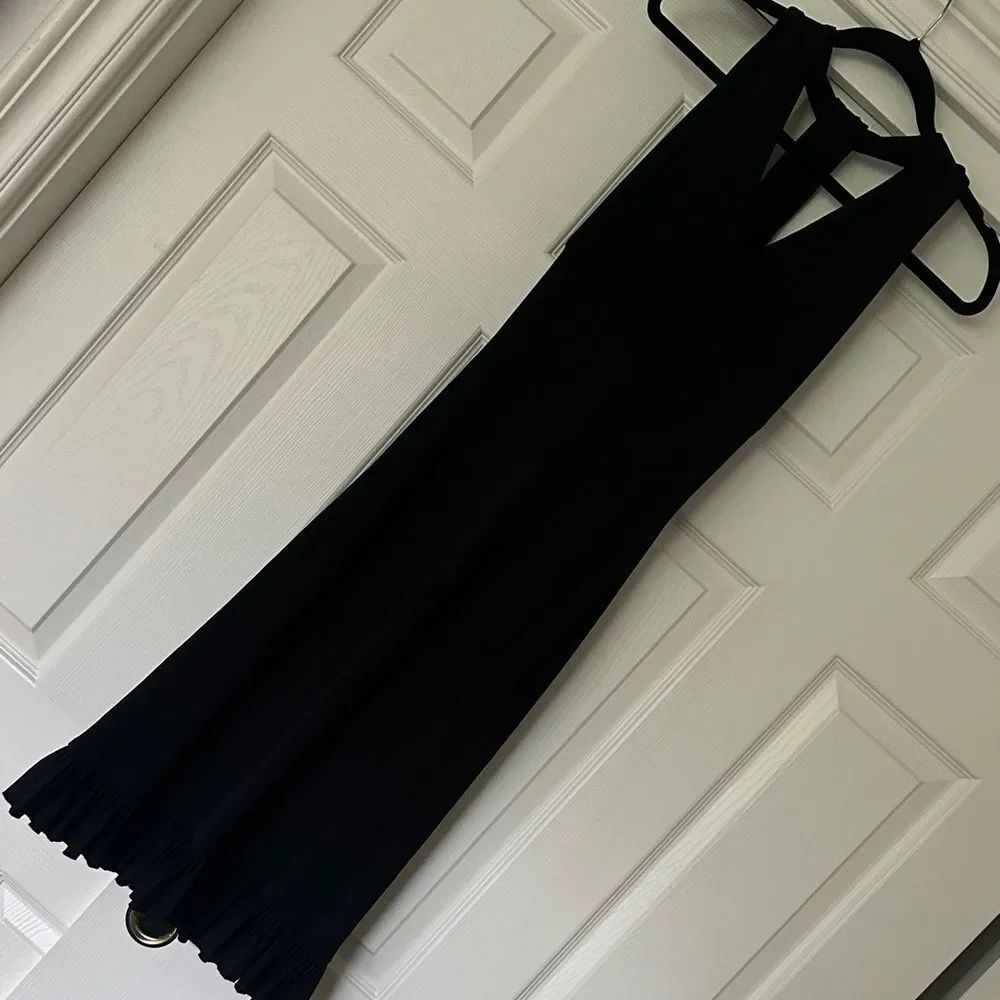 White House Black Market Sleeveless Black Midi Dress